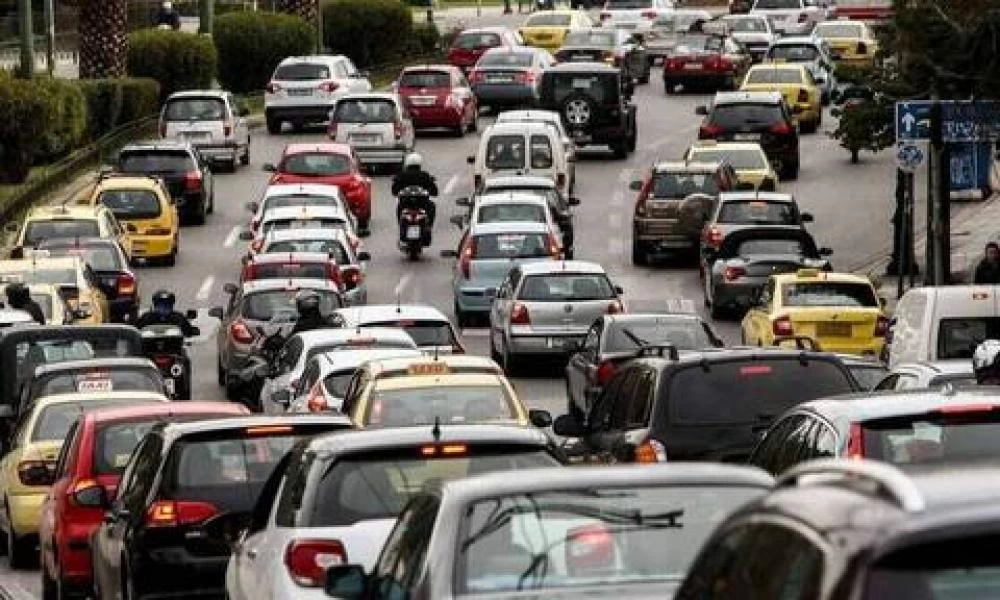 Πάνω από 1 εκατ. ιδιοκτήτες αυτοκινήτων δεν πλήρωσαν τέλη κυκλοφορίας